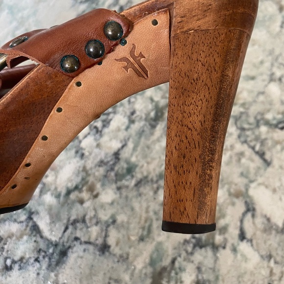 Frye Sophia Ring Slip On Wooden High Heel Leather Sandals Brown US 8 M - Picture 11 of 14